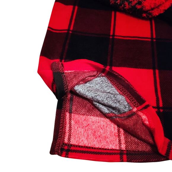 Sonoma Goods for Life XXL Women’s Red Black Plaid Pajama Set With Socks - Picture 6 of 12